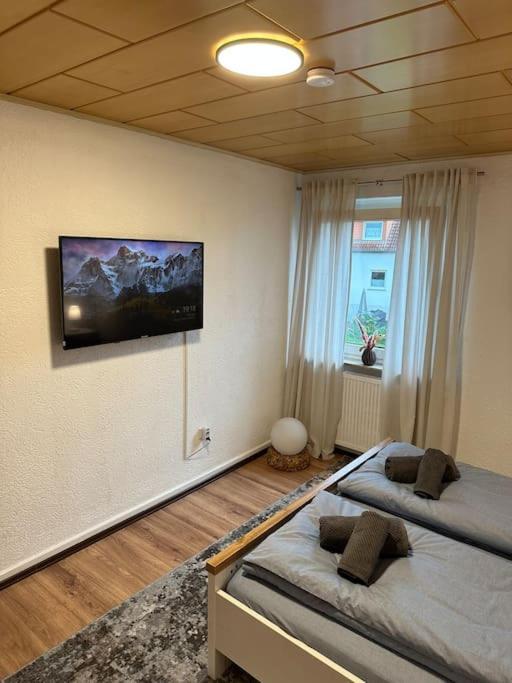 Gemuetliche Wohnung Naehe Alsfeld - Parkplatz Exterior foto