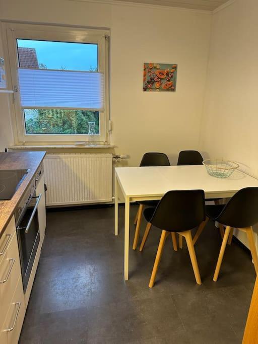 Gemuetliche Wohnung Naehe Alsfeld - Parkplatz Exterior foto